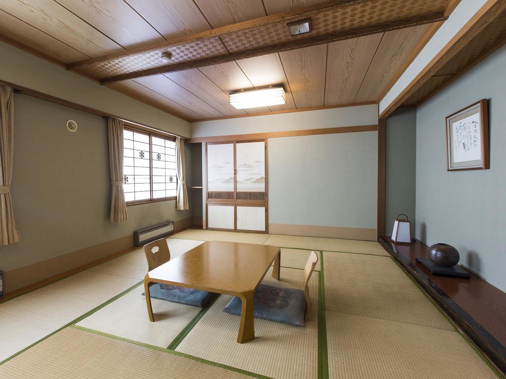 Отель Toya Gokirakutei Тояко Экстерьер фото